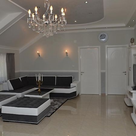 Apartments Royal Menex Požarevac Eksteriør bilde