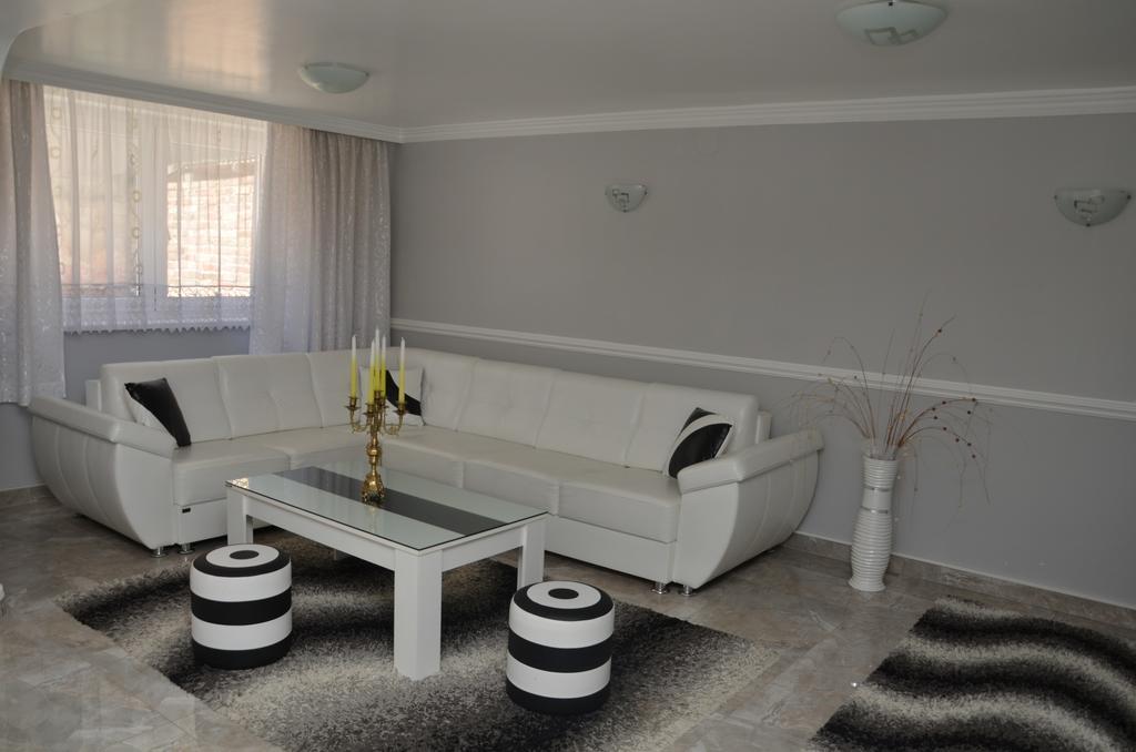 Apartments Royal Menex Požarevac Eksteriør bilde