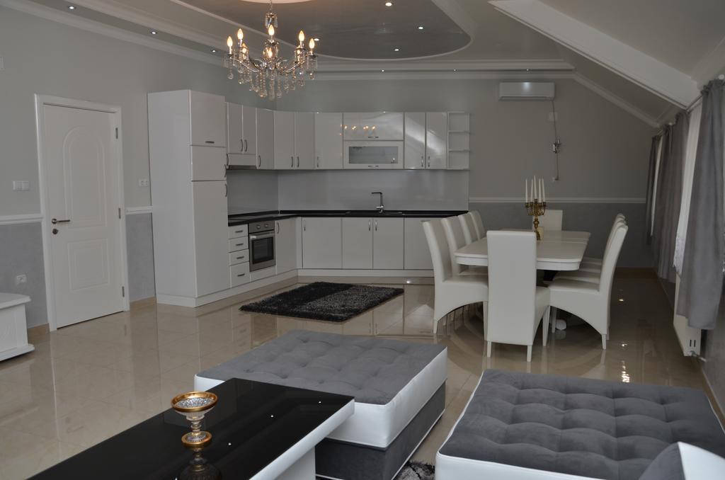 Apartments Royal Menex Požarevac Rom bilde