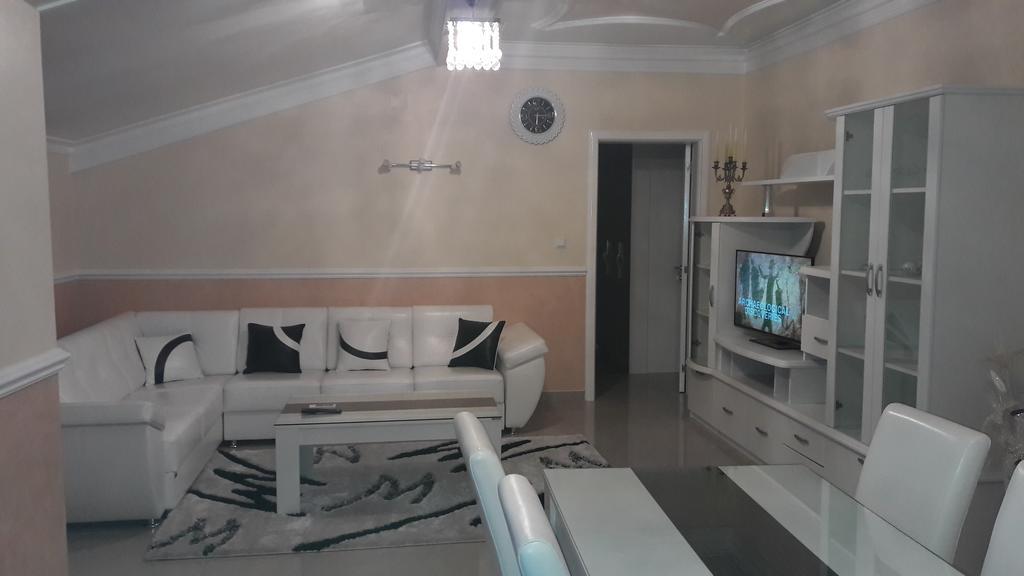 Apartments Royal Menex Požarevac Eksteriør bilde